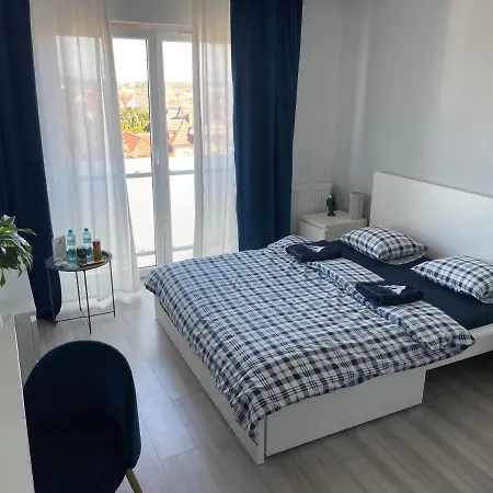 Korner Chelmonskiego Apartman *